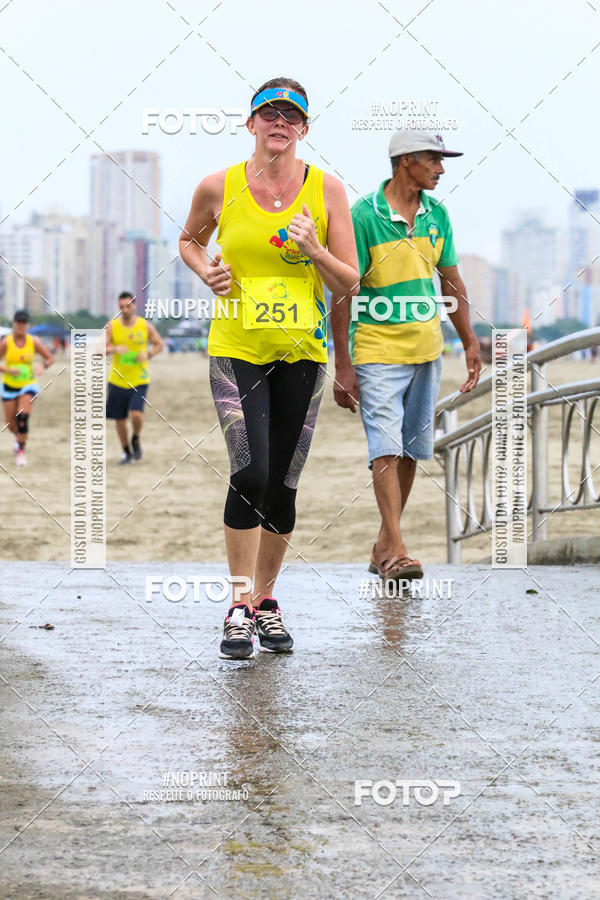 Buy your photos of the event2 ICE RUN 6K on Fotop