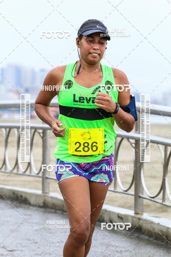 Buy your photos of the event2 ICE RUN 6K on Fotop