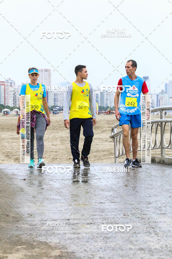 Buy your photos of the event2 ICE RUN 6K on Fotop