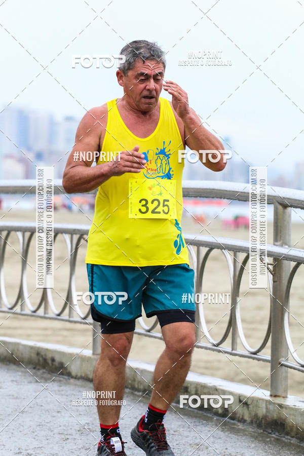 Buy your photos of the event2 ICE RUN 6K on Fotop