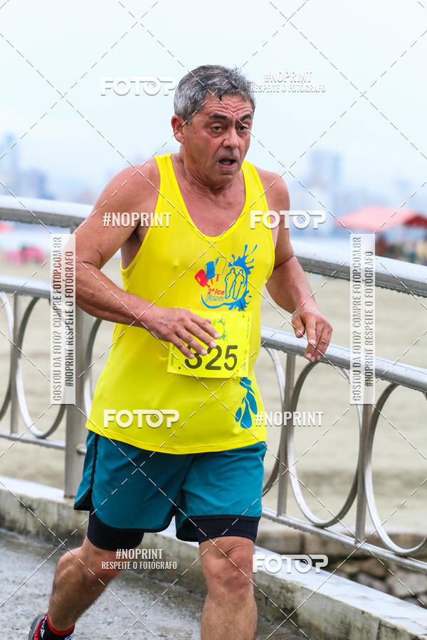 Buy your photos of the event2 ICE RUN 6K on Fotop