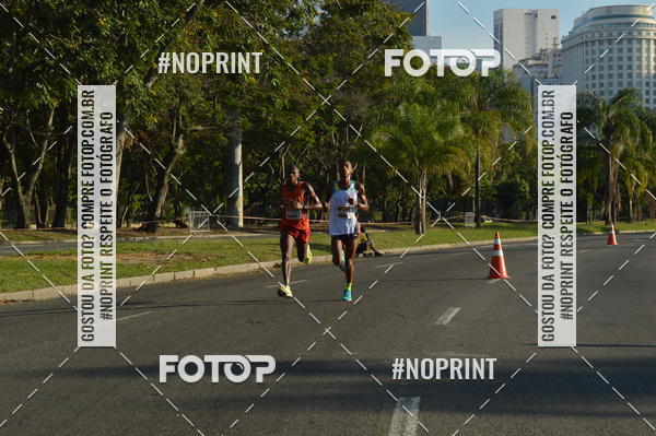 Buy your photos of the eventMeia Maratona do Porto 2019  on Fotop