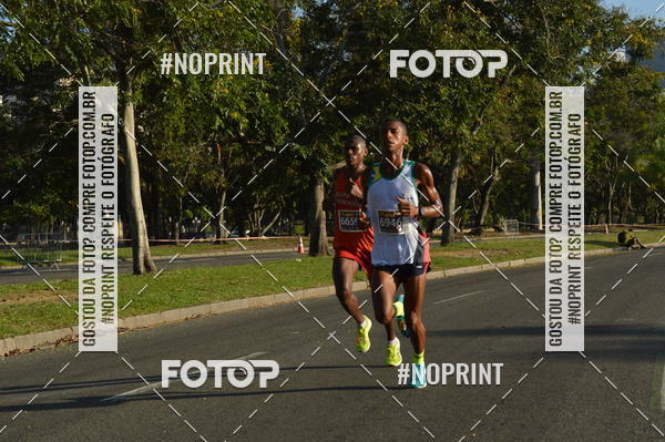 Buy your photos of the eventMeia Maratona do Porto 2019  on Fotop