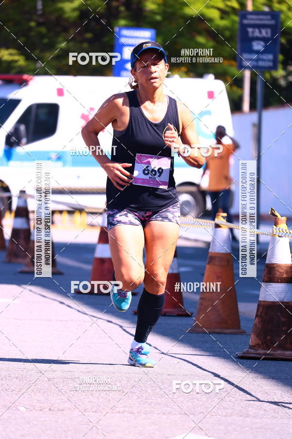 Buy your photos of the event3 Sp Pink Run on Fotop