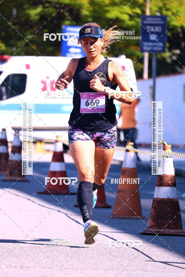 Buy your photos of the event3 Sp Pink Run on Fotop