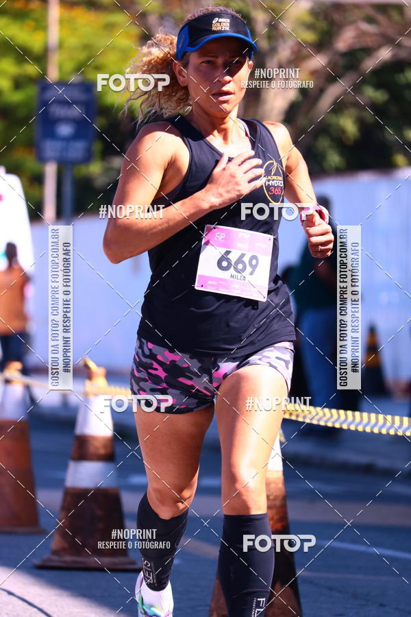 Buy your photos of the event3 Sp Pink Run on Fotop