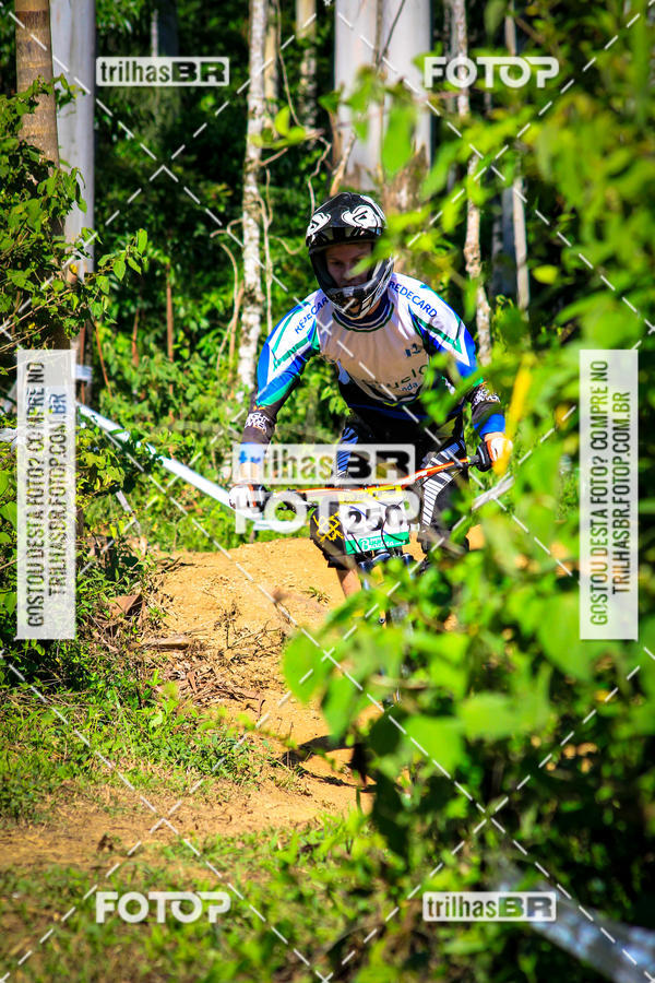 Buy your photos of the eventSul Brasileiro de Downhill on Fotop