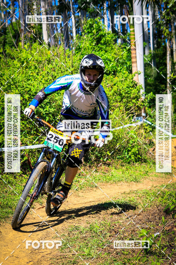 Buy your photos of the eventSul Brasileiro de Downhill on Fotop