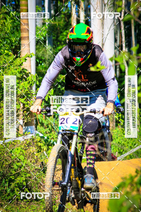 Buy your photos of the eventSul Brasileiro de Downhill on Fotop