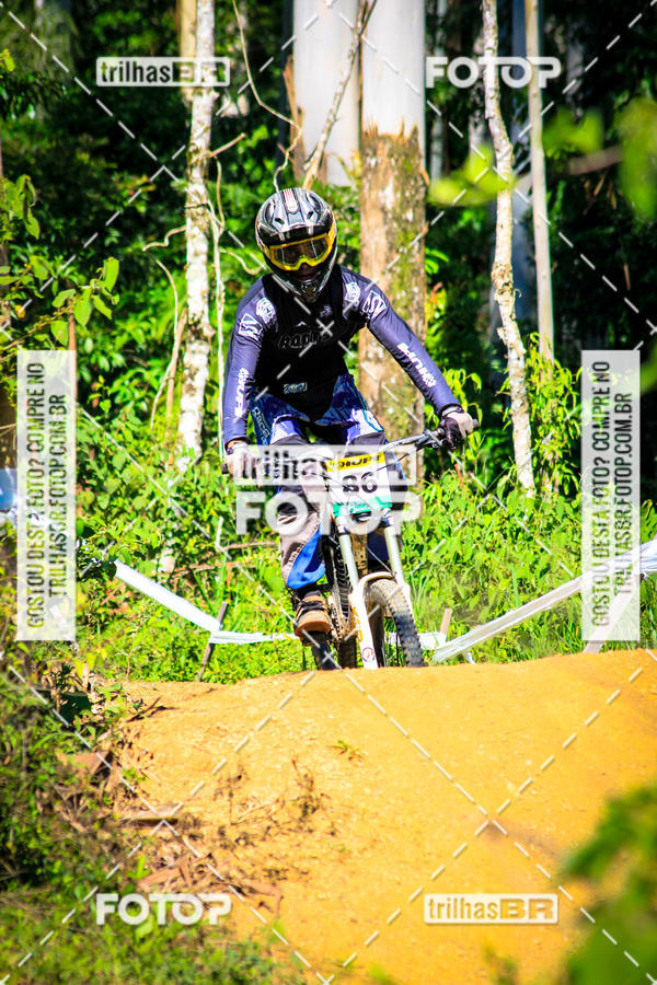 Buy your photos of the eventSul Brasileiro de Downhill on Fotop