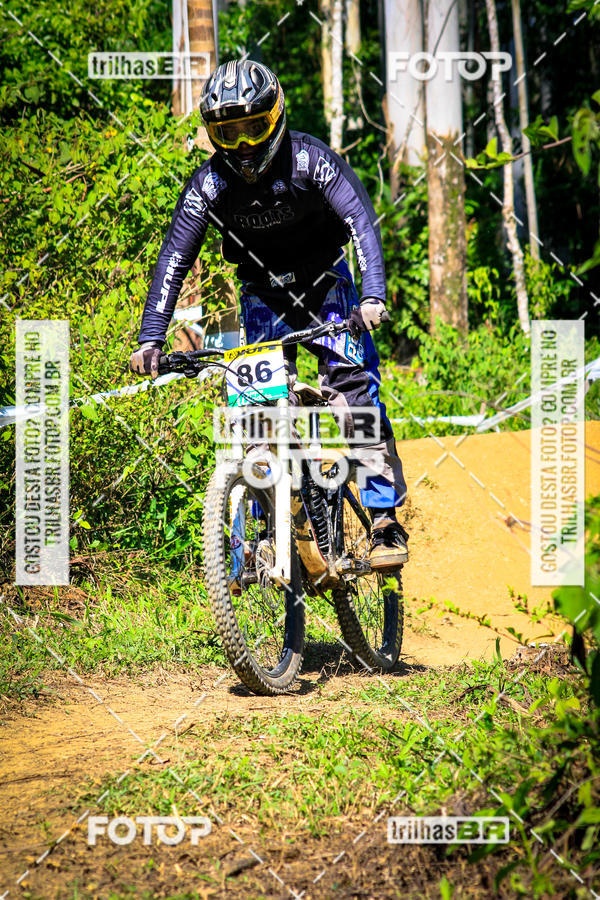Buy your photos of the eventSul Brasileiro de Downhill on Fotop