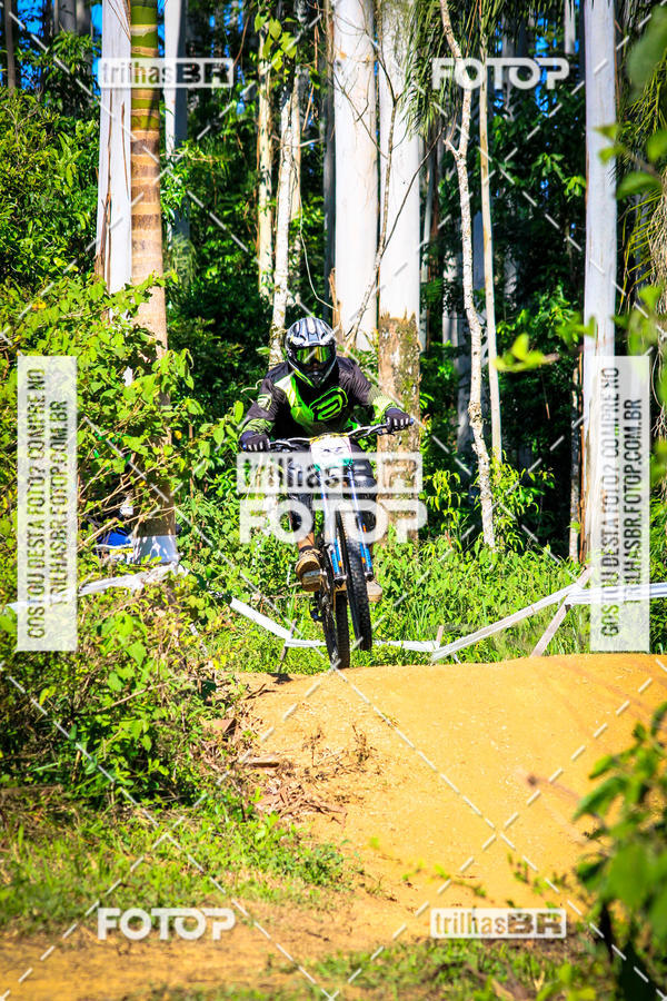 Buy your photos of the eventSul Brasileiro de Downhill on Fotop