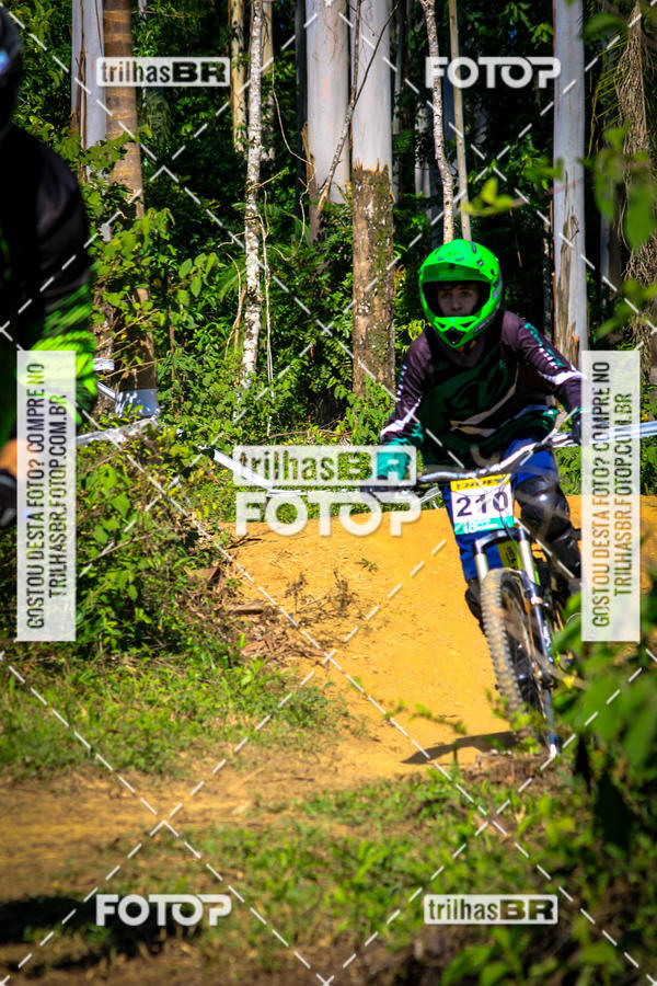 Buy your photos of the eventSul Brasileiro de Downhill on Fotop