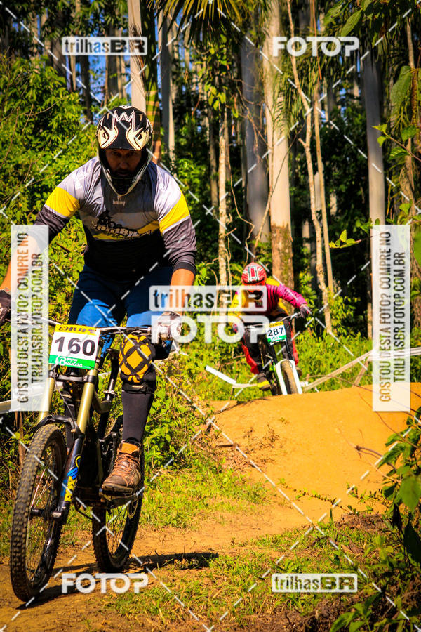 Buy your photos of the eventSul Brasileiro de Downhill on Fotop