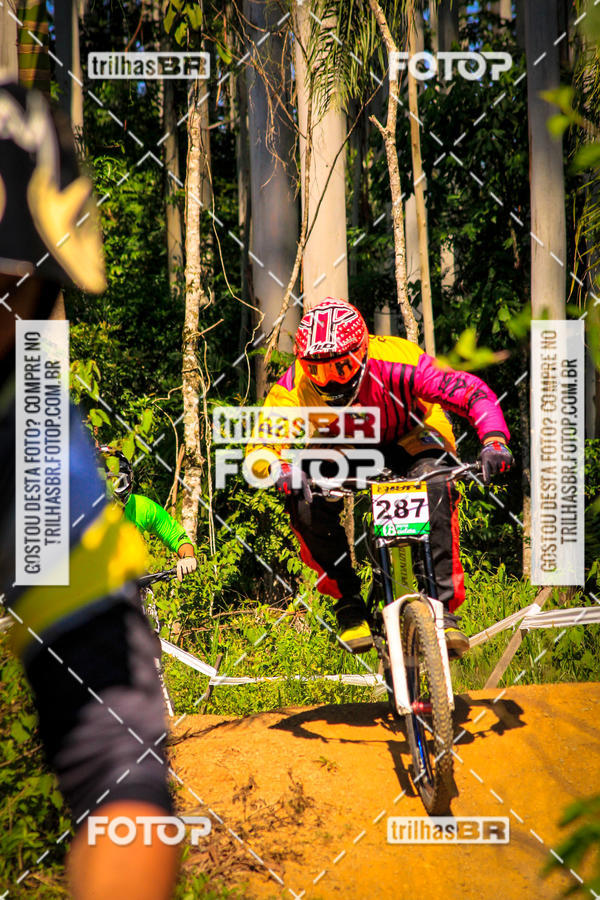 Buy your photos of the eventSul Brasileiro de Downhill on Fotop