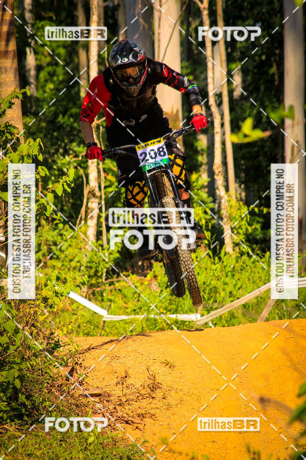 Buy your photos of the eventSul Brasileiro de Downhill on Fotop