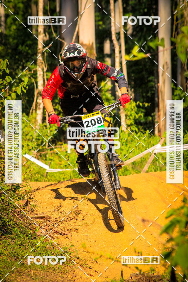 Buy your photos of the eventSul Brasileiro de Downhill on Fotop