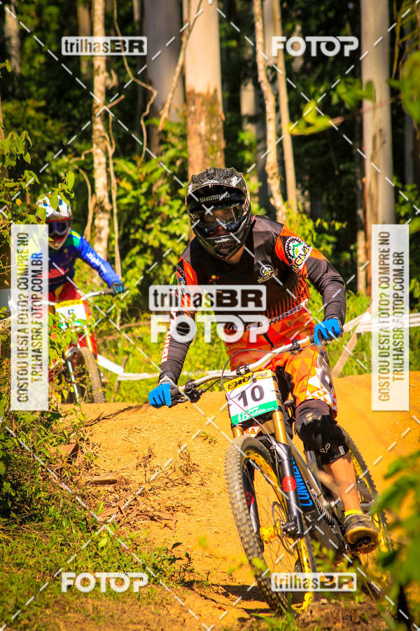 Buy your photos of the eventSul Brasileiro de Downhill on Fotop