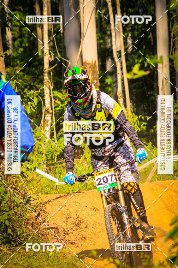 Buy your photos of the eventSul Brasileiro de Downhill on Fotop