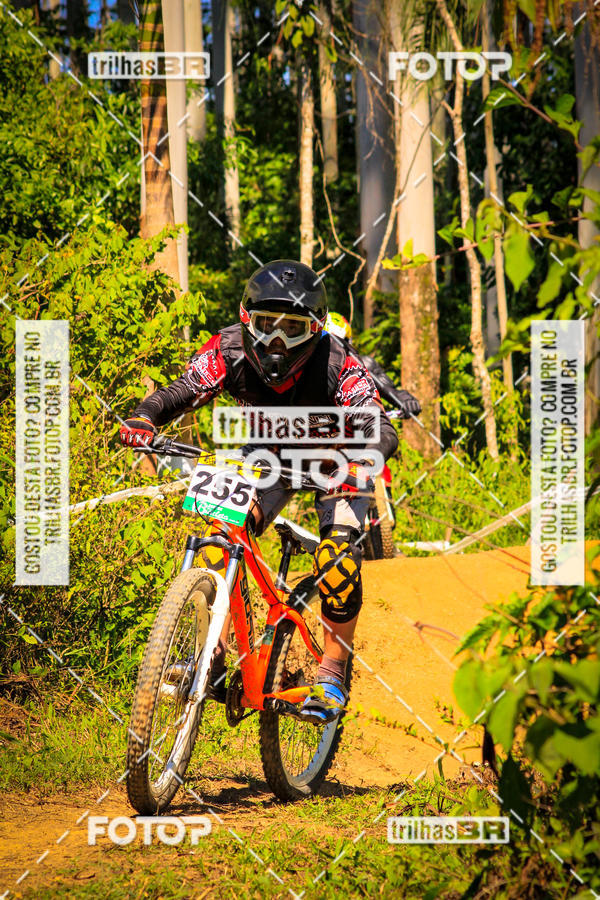 Buy your photos of the eventSul Brasileiro de Downhill on Fotop