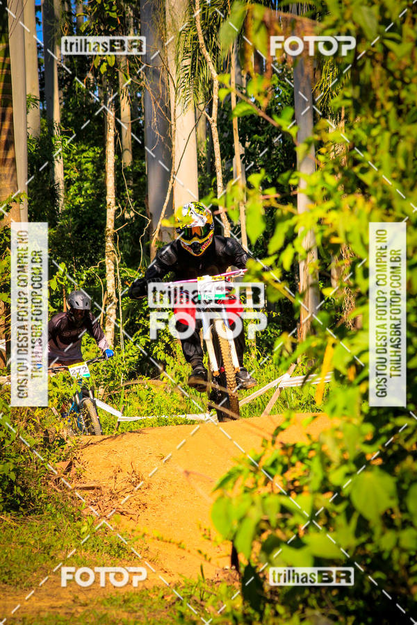 Buy your photos of the eventSul Brasileiro de Downhill on Fotop