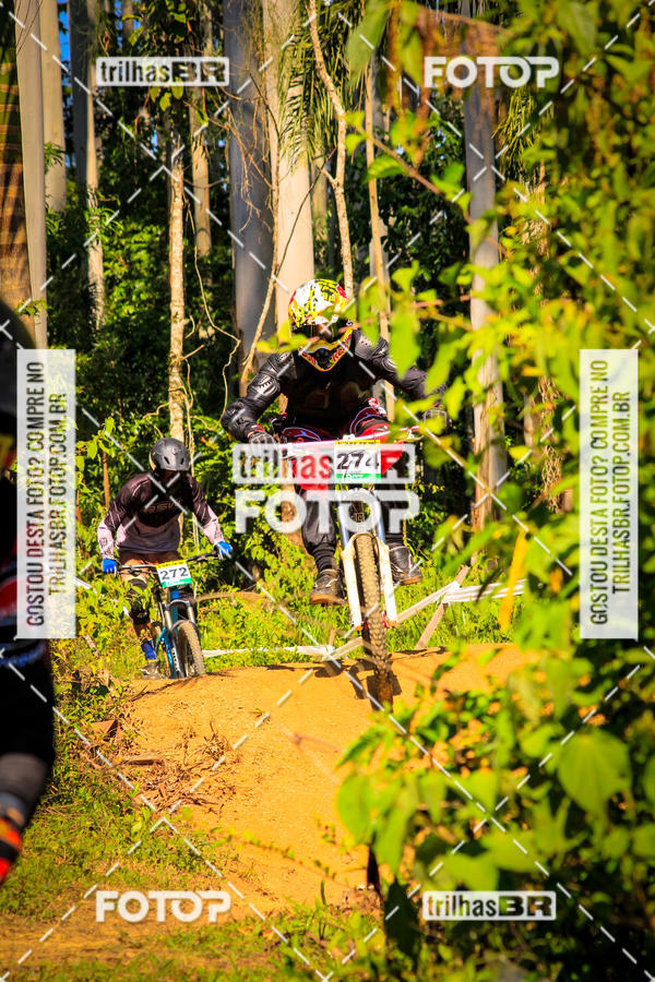 Buy your photos of the eventSul Brasileiro de Downhill on Fotop