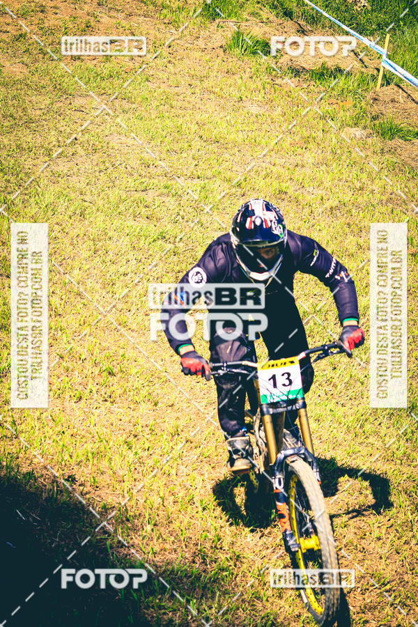 Buy your photos of the eventSul Brasileiro de Downhill on Fotop
