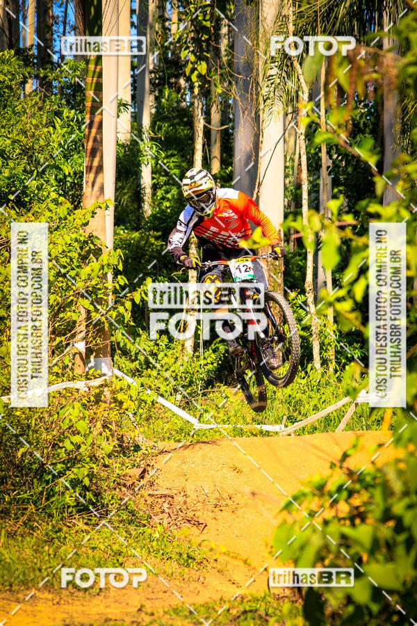 Buy your photos of the eventSul Brasileiro de Downhill on Fotop