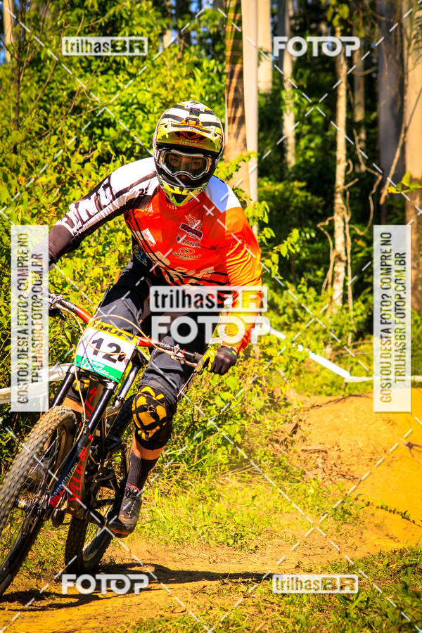 Buy your photos of the eventSul Brasileiro de Downhill on Fotop