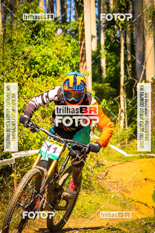 Buy your photos of the eventSul Brasileiro de Downhill on Fotop