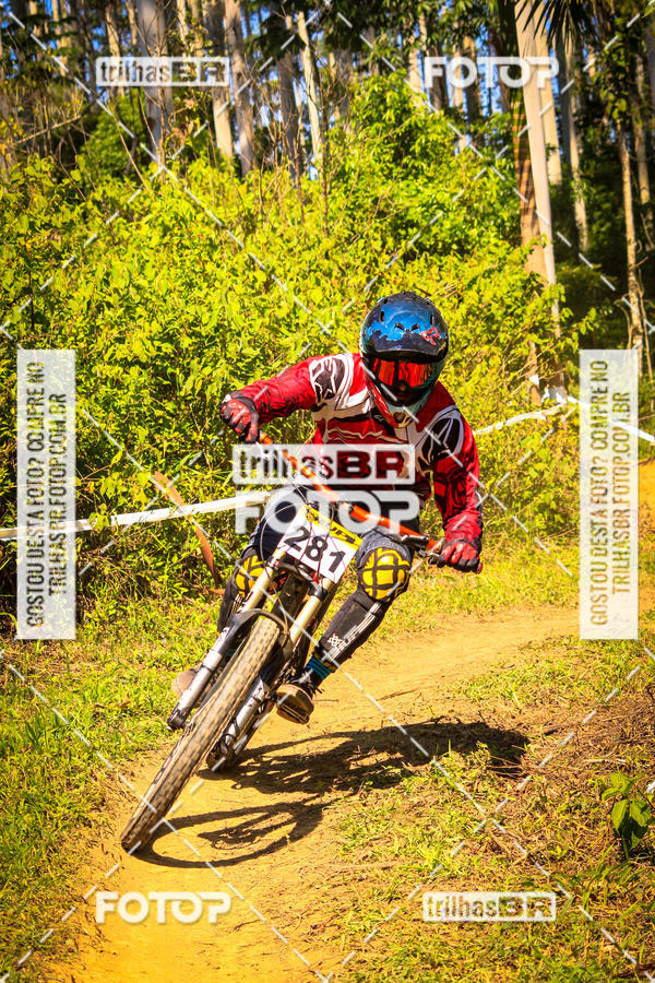 Buy your photos of the eventSul Brasileiro de Downhill on Fotop
