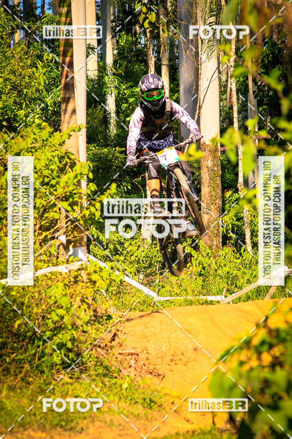 Buy your photos of the eventSul Brasileiro de Downhill on Fotop