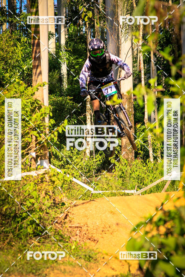 Buy your photos of the eventSul Brasileiro de Downhill on Fotop