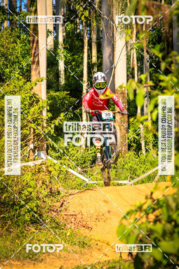 Buy your photos of the eventSul Brasileiro de Downhill on Fotop