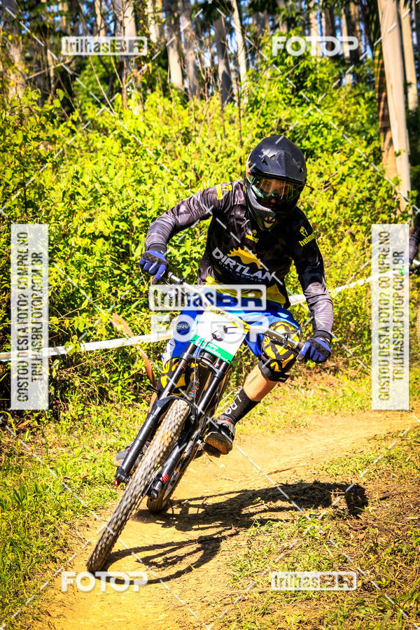 Buy your photos of the eventSul Brasileiro de Downhill on Fotop