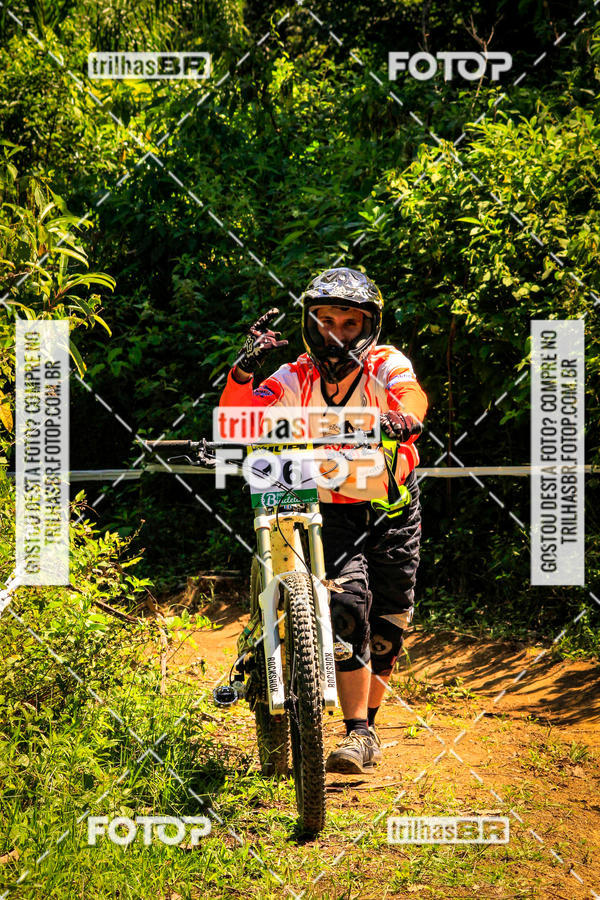Buy your photos of the eventSul Brasileiro de Downhill on Fotop