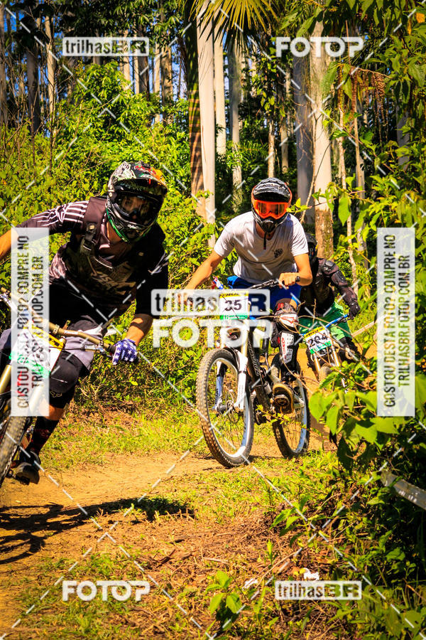 Buy your photos of the eventSul Brasileiro de Downhill on Fotop