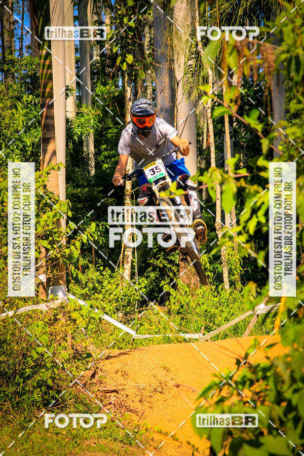 Buy your photos of the eventSul Brasileiro de Downhill on Fotop