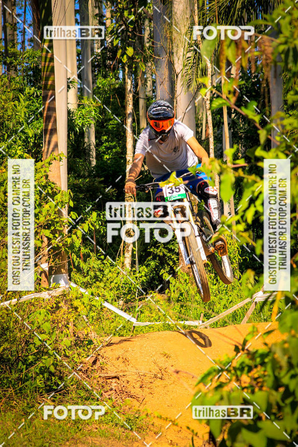Buy your photos of the eventSul Brasileiro de Downhill on Fotop