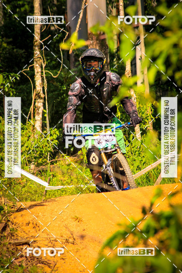Buy your photos of the eventSul Brasileiro de Downhill on Fotop
