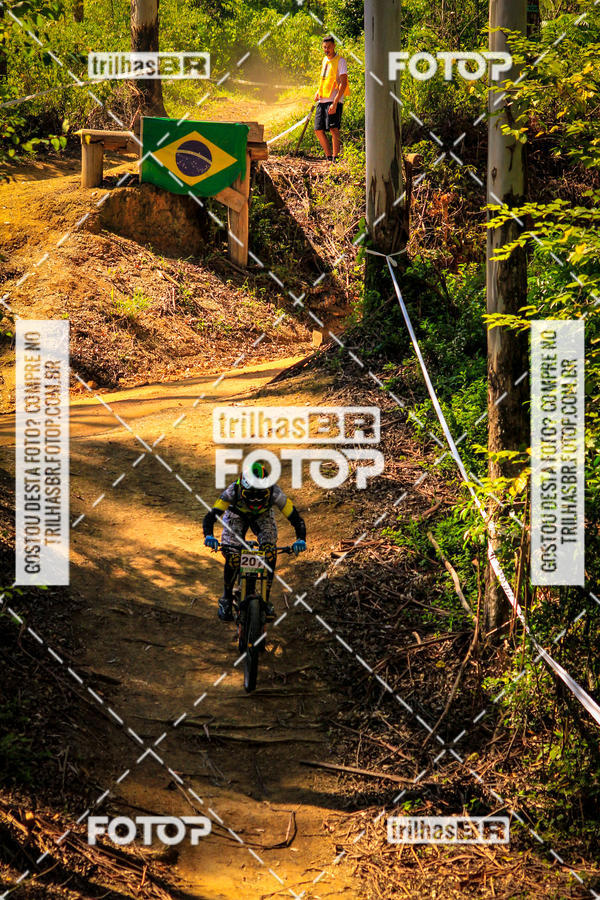 Buy your photos of the eventSul Brasileiro de Downhill on Fotop