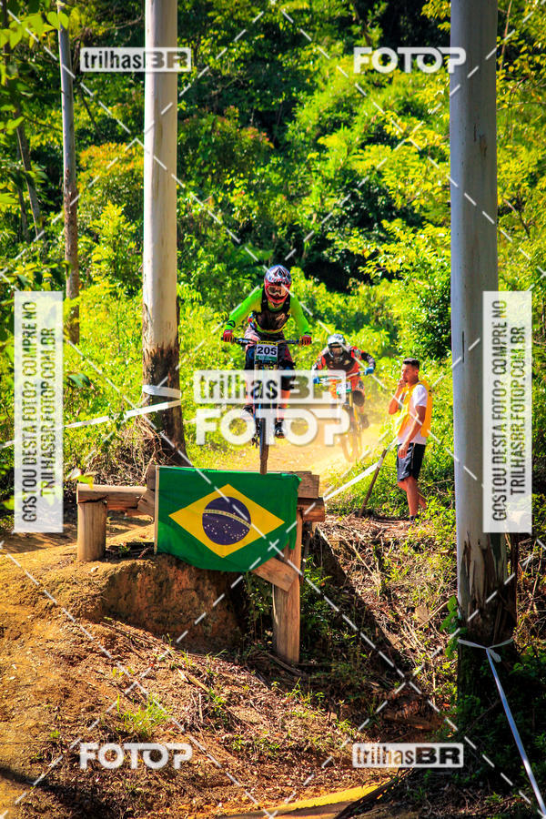 Buy your photos of the eventSul Brasileiro de Downhill on Fotop