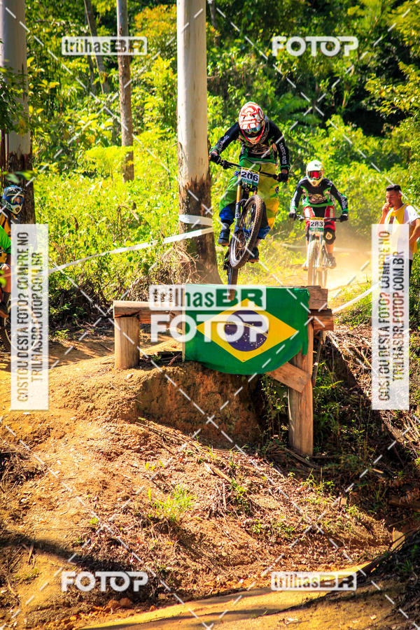 Buy your photos of the eventSul Brasileiro de Downhill on Fotop