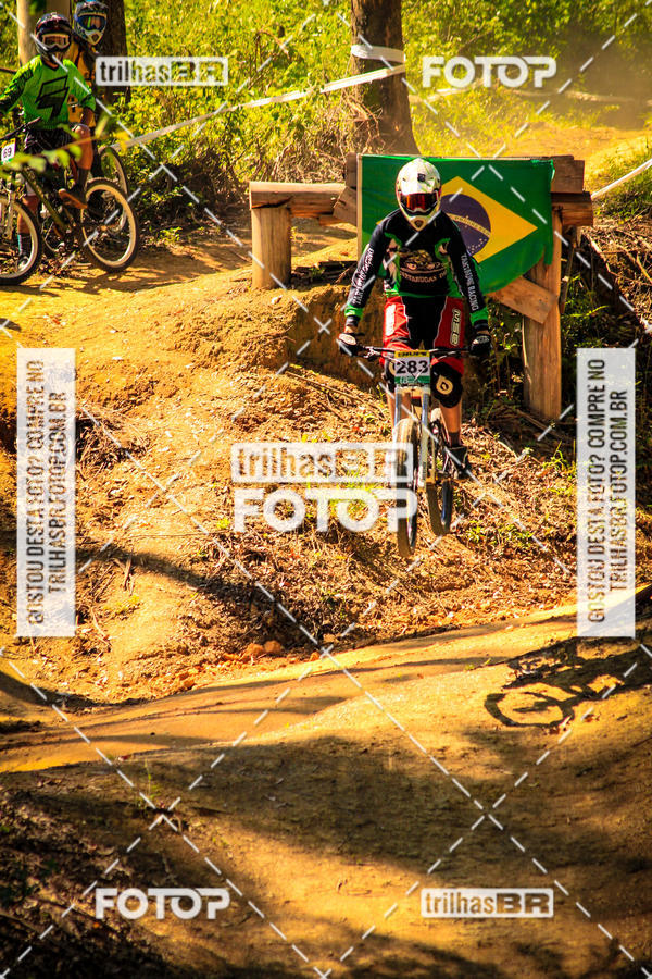 Buy your photos of the eventSul Brasileiro de Downhill on Fotop