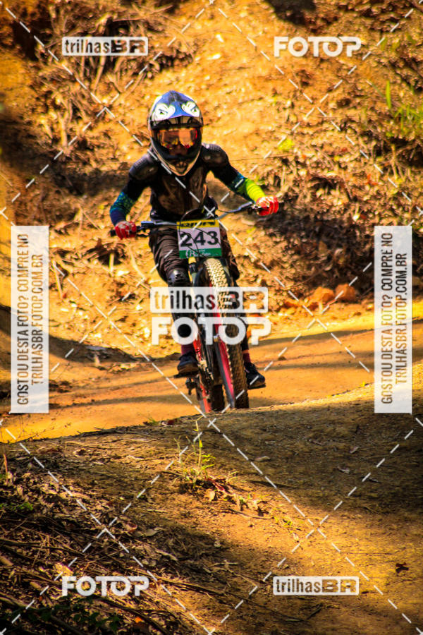 Buy your photos of the eventSul Brasileiro de Downhill on Fotop