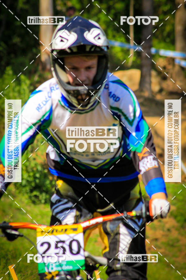 Buy your photos of the eventSul Brasileiro de Downhill on Fotop