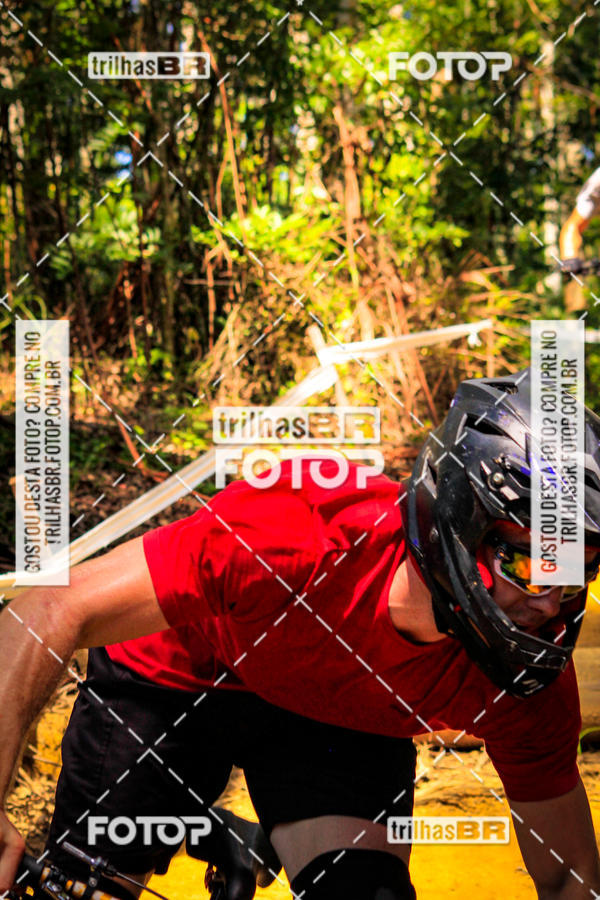 Buy your photos of the eventSul Brasileiro de Downhill on Fotop