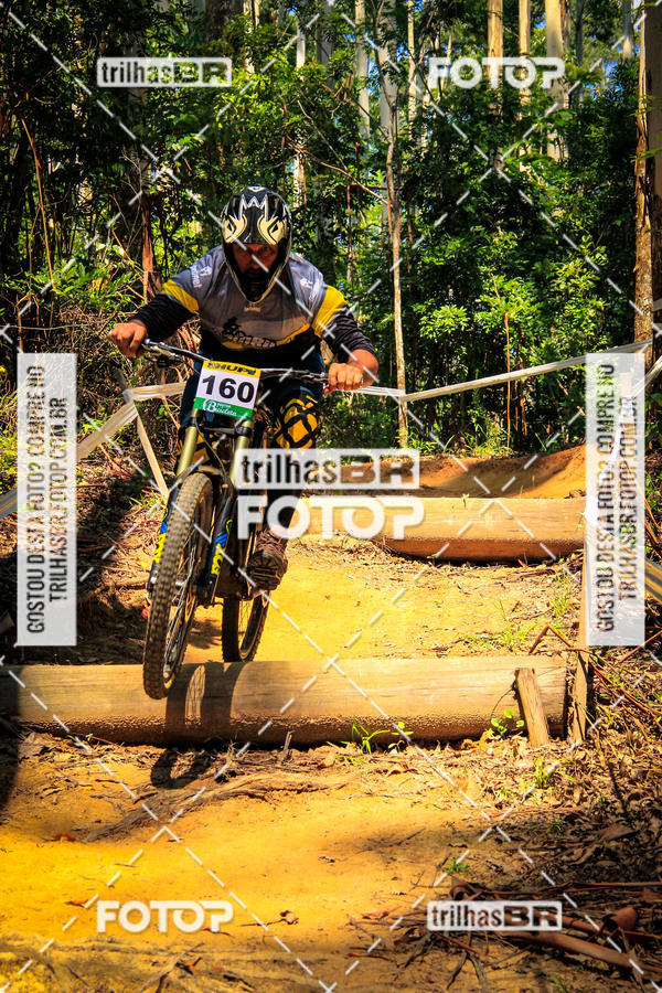 Buy your photos of the eventSul Brasileiro de Downhill on Fotop