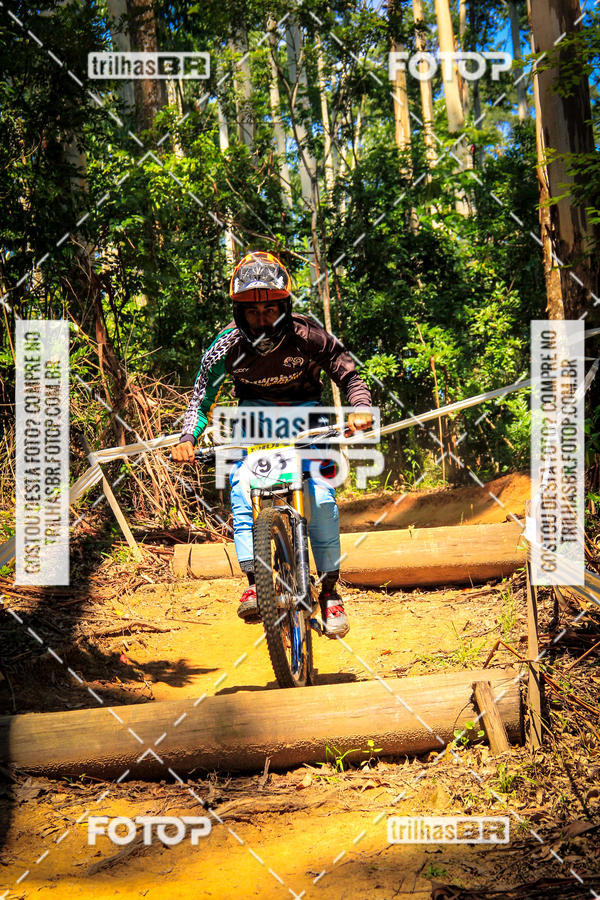 Buy your photos of the eventSul Brasileiro de Downhill on Fotop