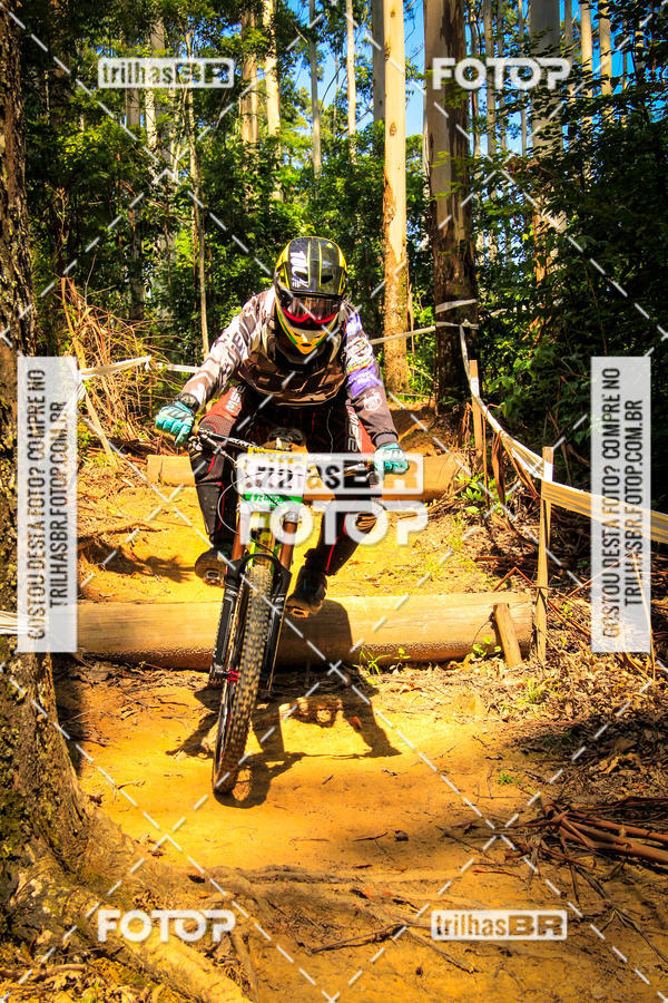 Buy your photos of the eventSul Brasileiro de Downhill on Fotop